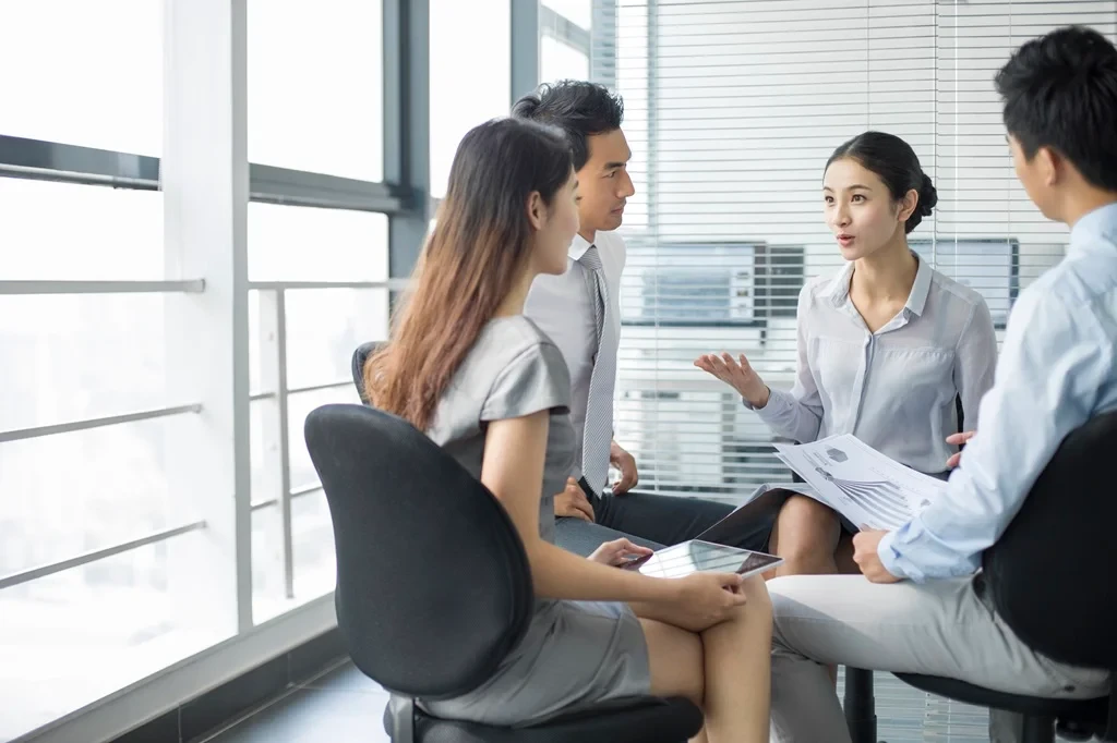HR Staff Engaging With Employees Involved In Loud Quitting