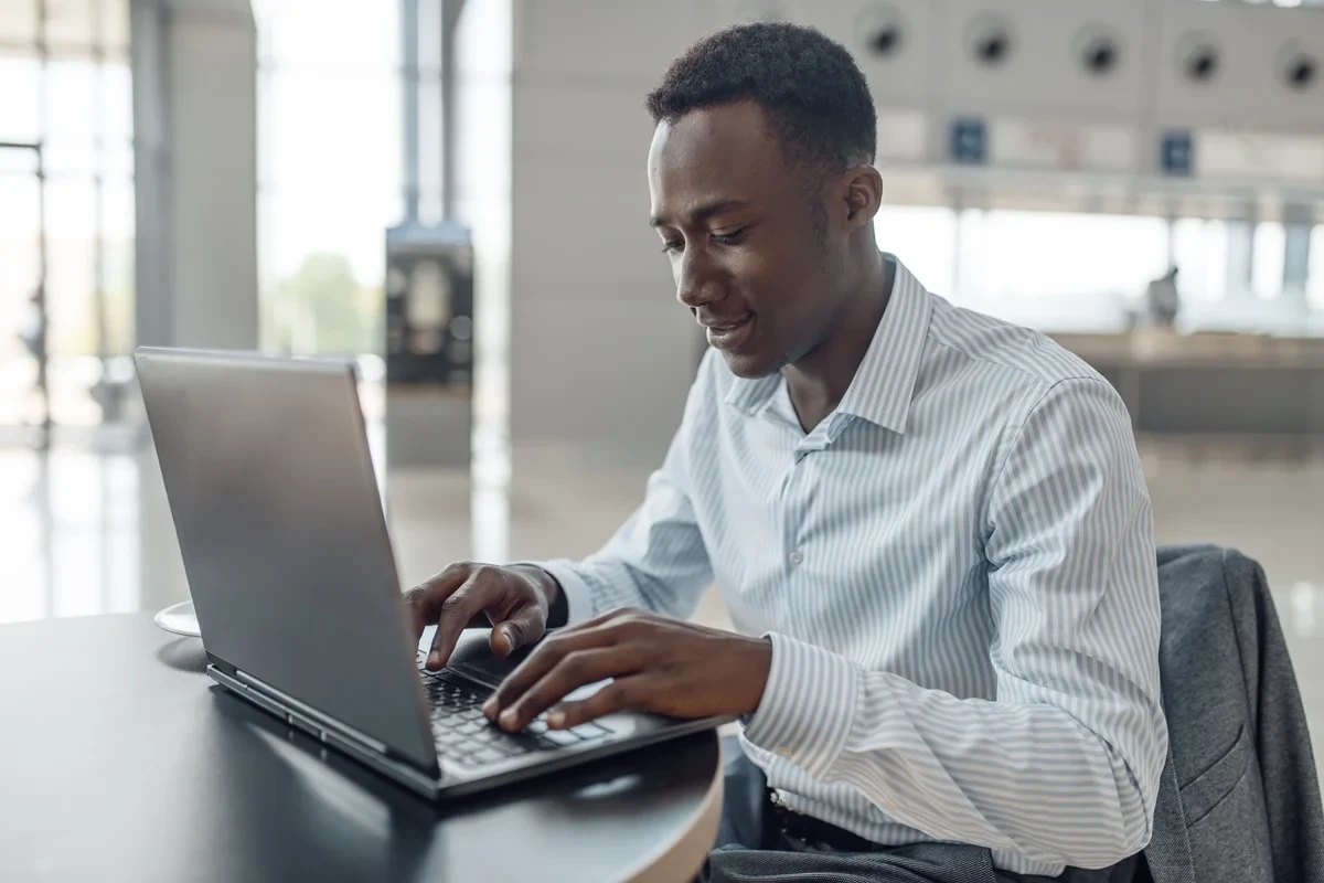 Professional Managing His LinkedIn Profile Change Notifications
